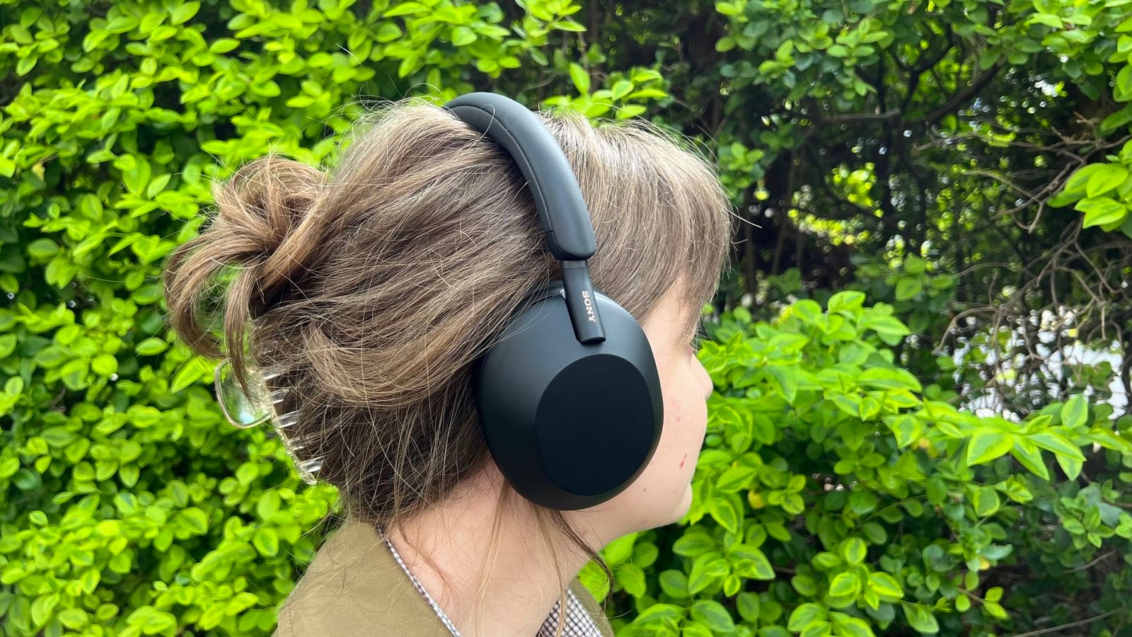 Sony WH-1000XM5 Wireless Noise-Cancelling Headphones - Photo 2